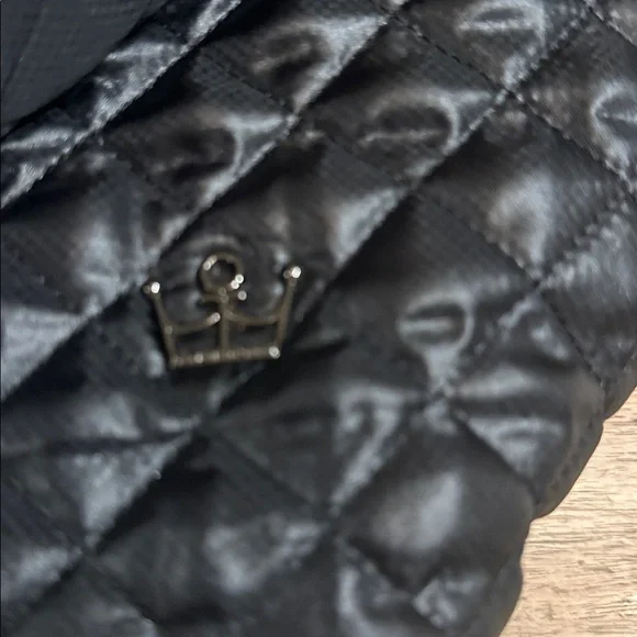 Oliver Thomas Quilted Tennis Tote Bag – Black white - Picture 3 of 8